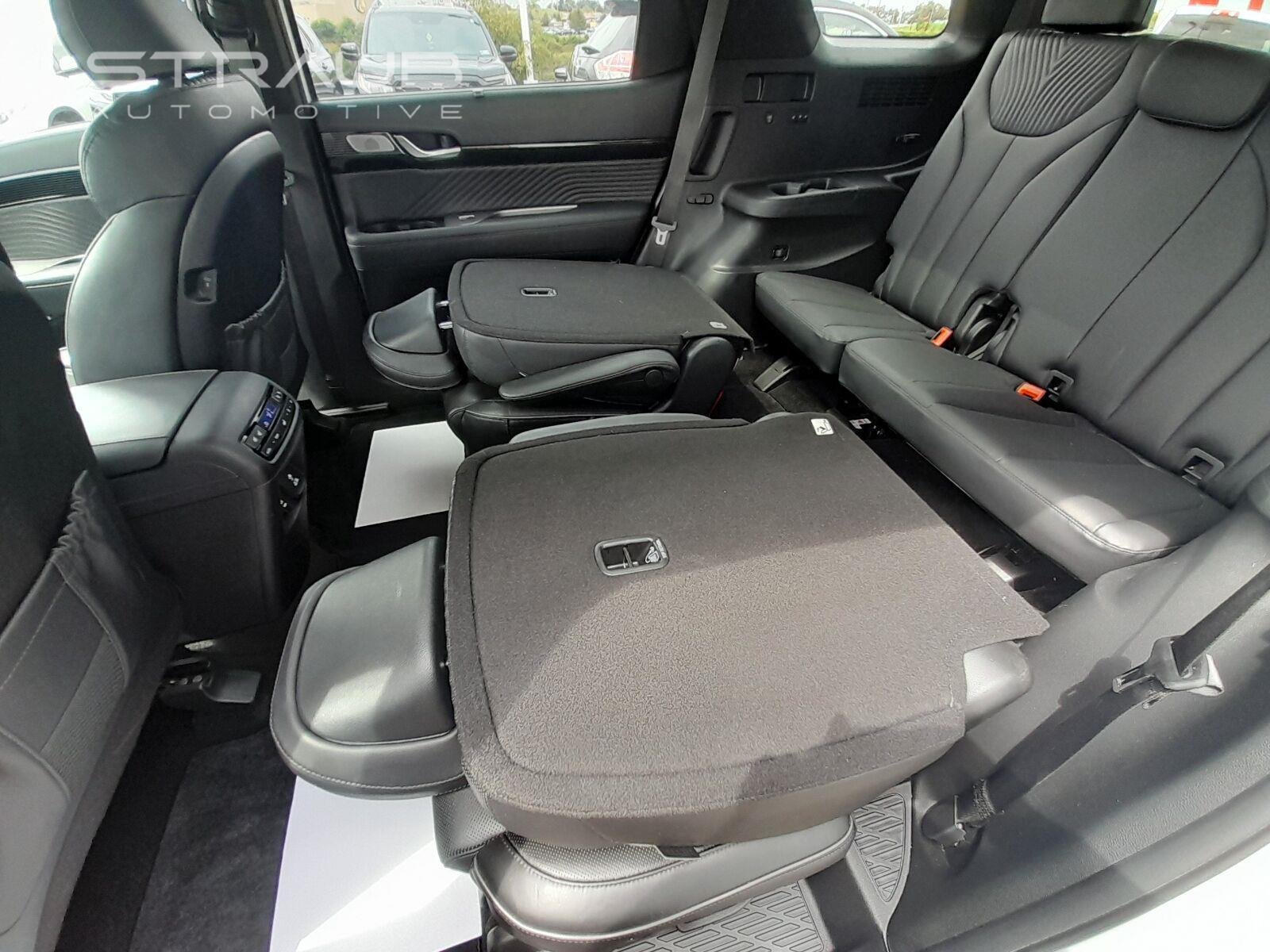 Used 2023 Hyper White Hyundai Calligraphy image 50