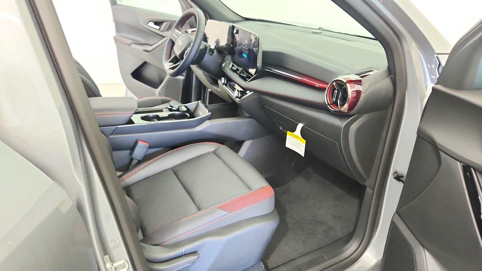 2027 Chevrolet Equinox RS - Photo 28