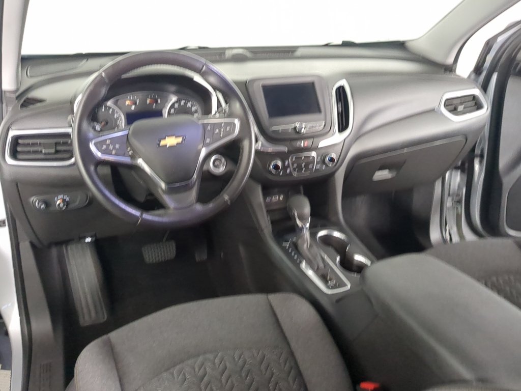 Used 2022 Silver Ice Metallic Chevrolet LT image 13