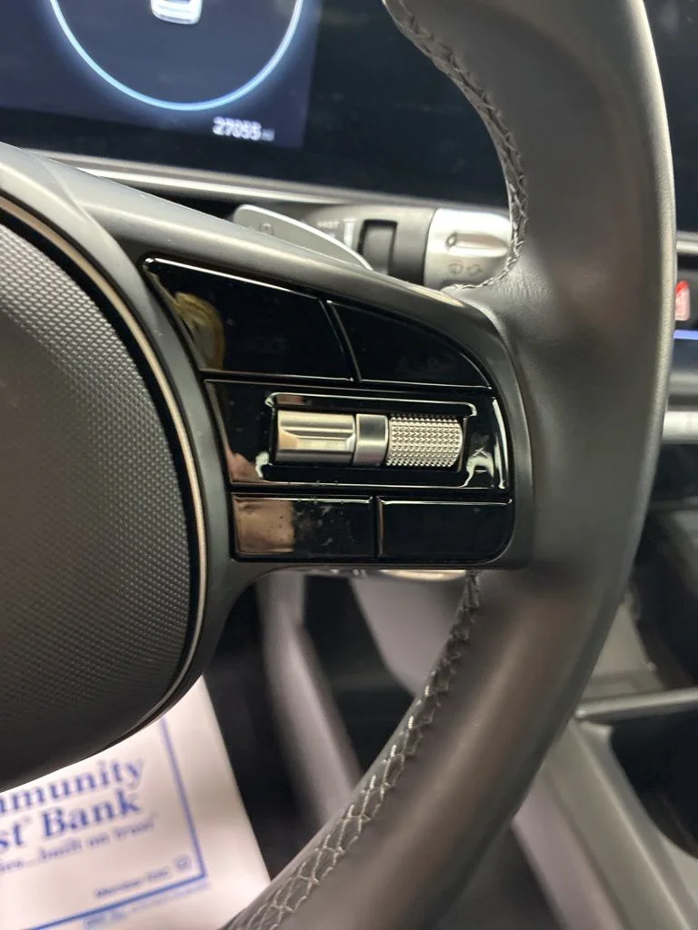 Used 2024 Blue Hyundai SEL image 16