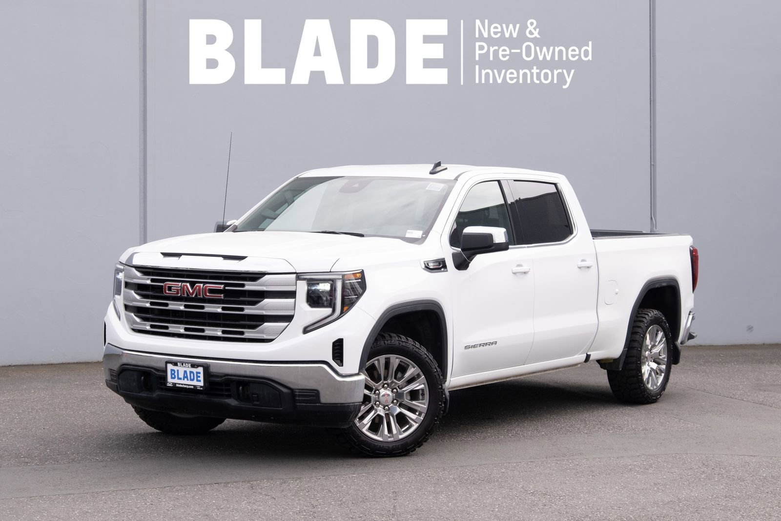 2024 GMC Sierra SLE 4WD Crew Cab Short Box's photo