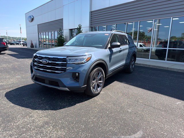 New 2026 Vapor Blue Metallic Ford Active image 27