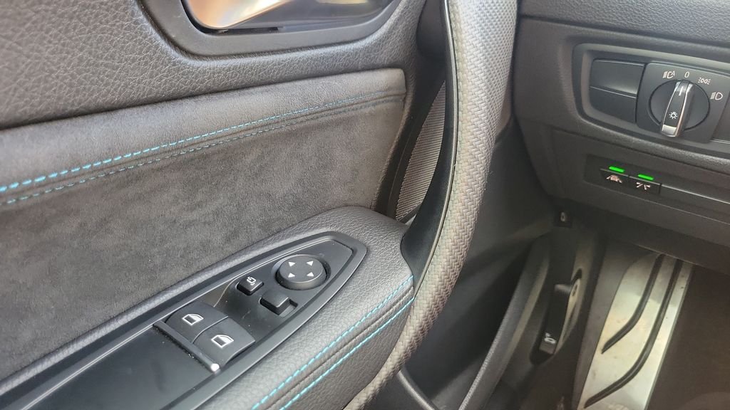 Used 2020 Silver BMW Competition image 20