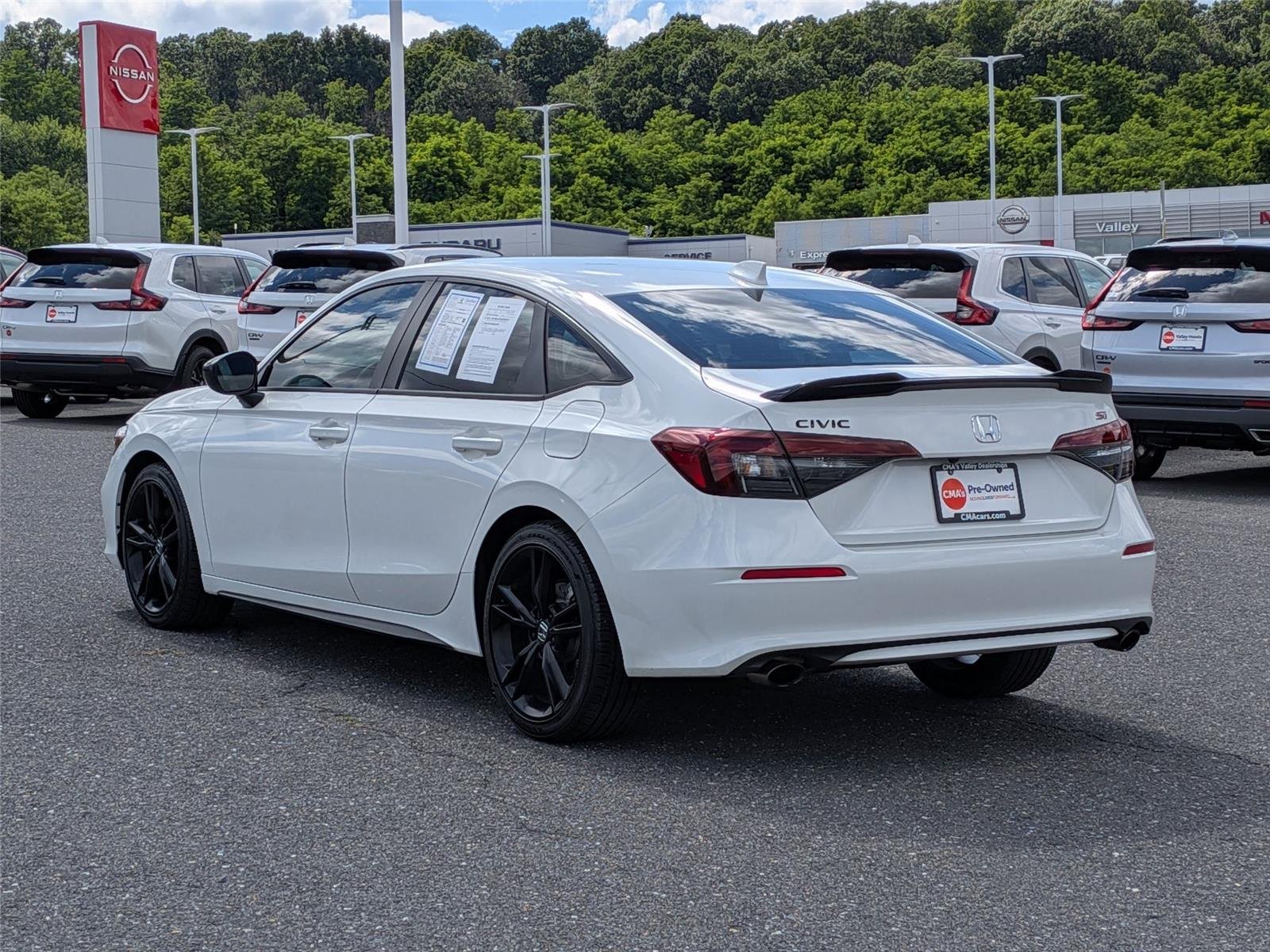 Used 2026 Platinum White Pearl Honda SI image 7