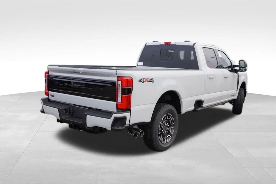 New 2026 White Ford Platinum image 3