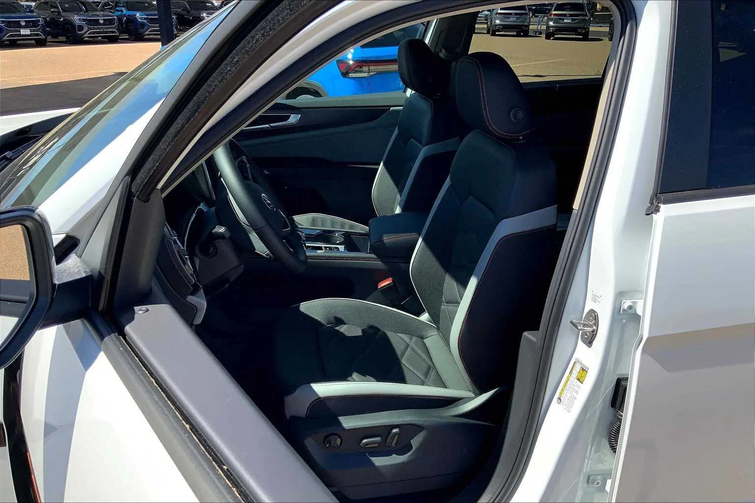 2026 Volkswagen Atlas Atlas Peak Edition - Photo 9
