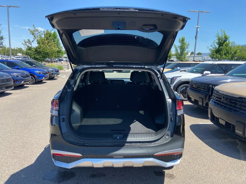 Used 2025 Black Kia LX image 21