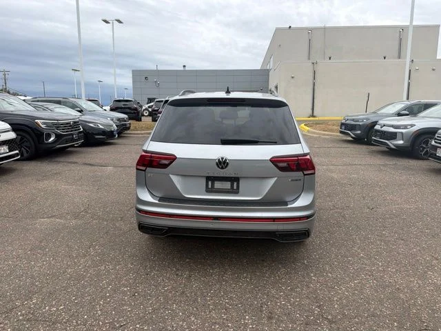 Certified Used 2023 Silver Volkswagen 2.0T SE R-Line Black image 4