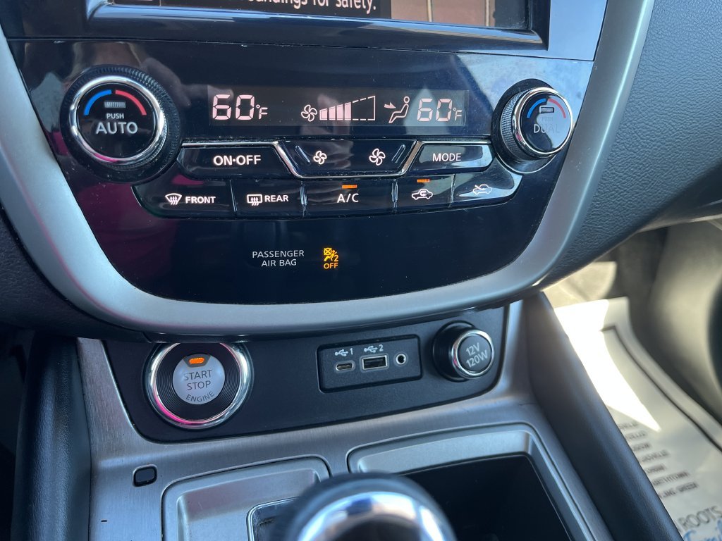 Used 2023 Silver Nissan SL image 20