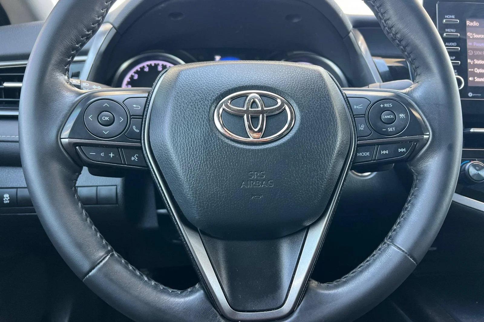 Used 2023  Toyota SE image 22