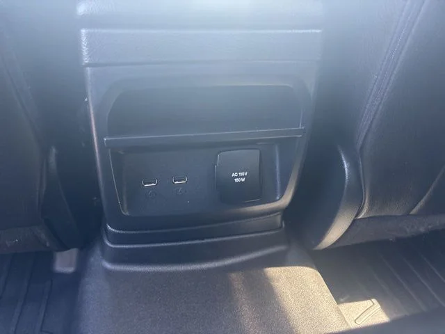 Used 2022 Shadow Black Ford XLT image 59