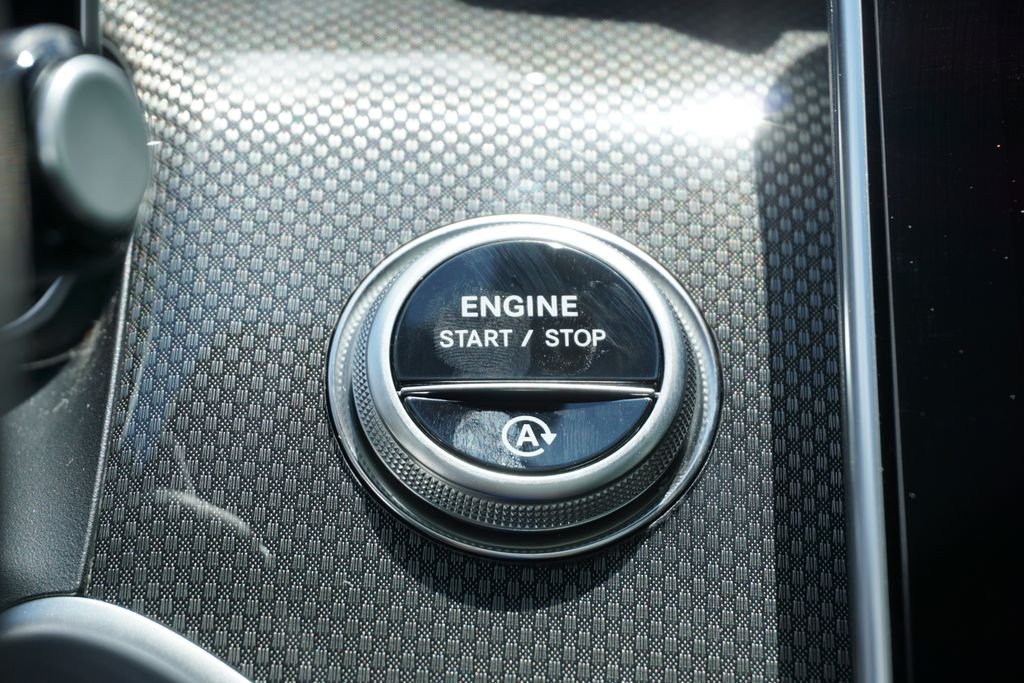 2025 Mercedes-Benz GLC Base - Photo 30