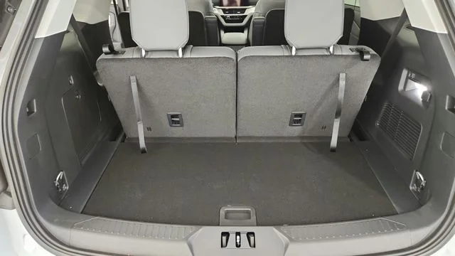 New 2026 Space White Metallic Ford Active image 25