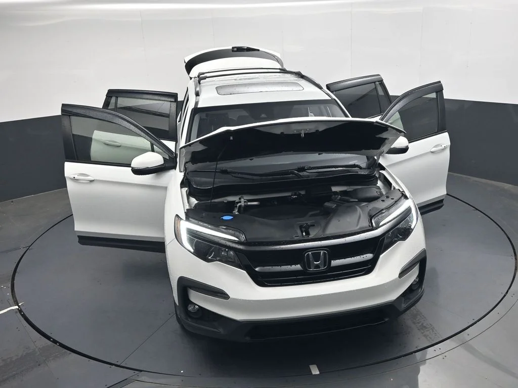 Used 2022 Platinum White Pearl Honda Special Edition image 37