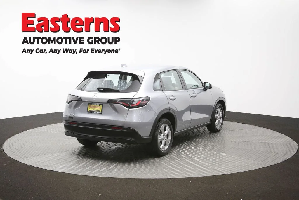 Used 2025 Silver Honda LX image 38