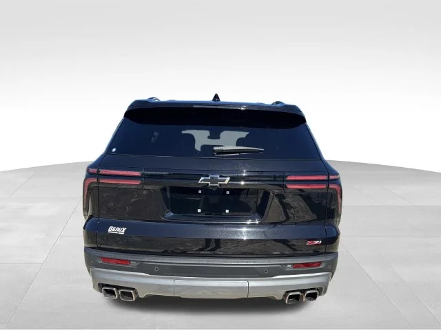 Used 2025 Black Chevrolet Z71 image 11