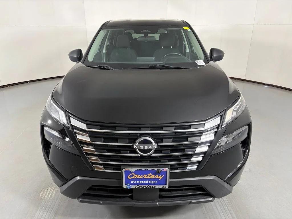 Used 2024 Black Nissan S image 3