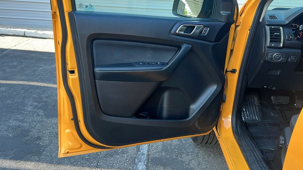 Used 2022 Orange Ford XLT image 13