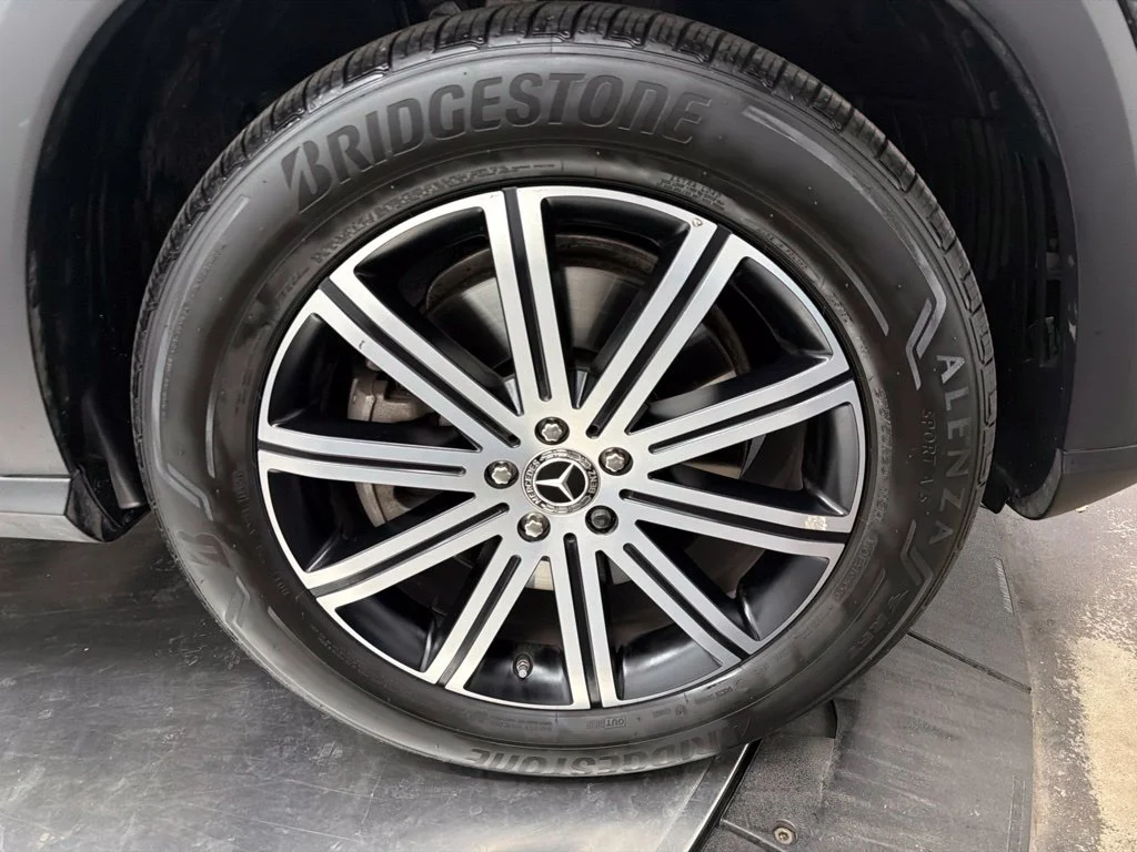 Certified Used 2024 Black Mercedes-Benz GLE 450e image 10