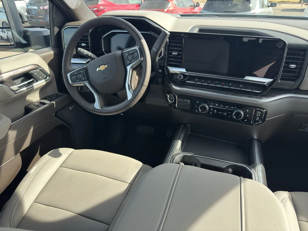 2026 Chevrolet Silverado 3500HD LTZ - Photo 20