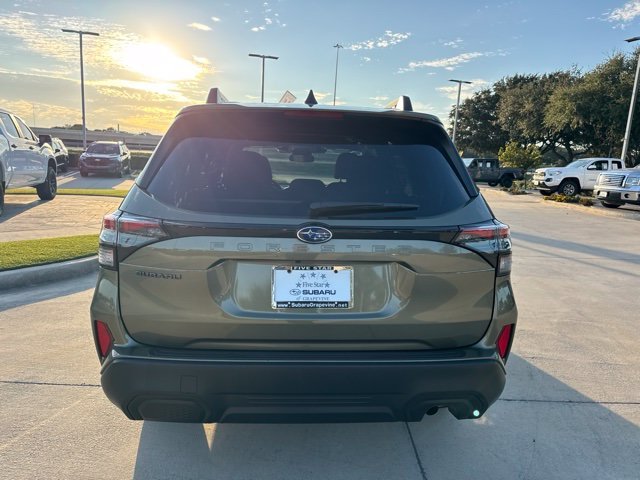 Used 2026 Green Metallic Subaru Premium image 4