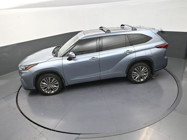 Used 2021 Blue Toyota Platinum image 26