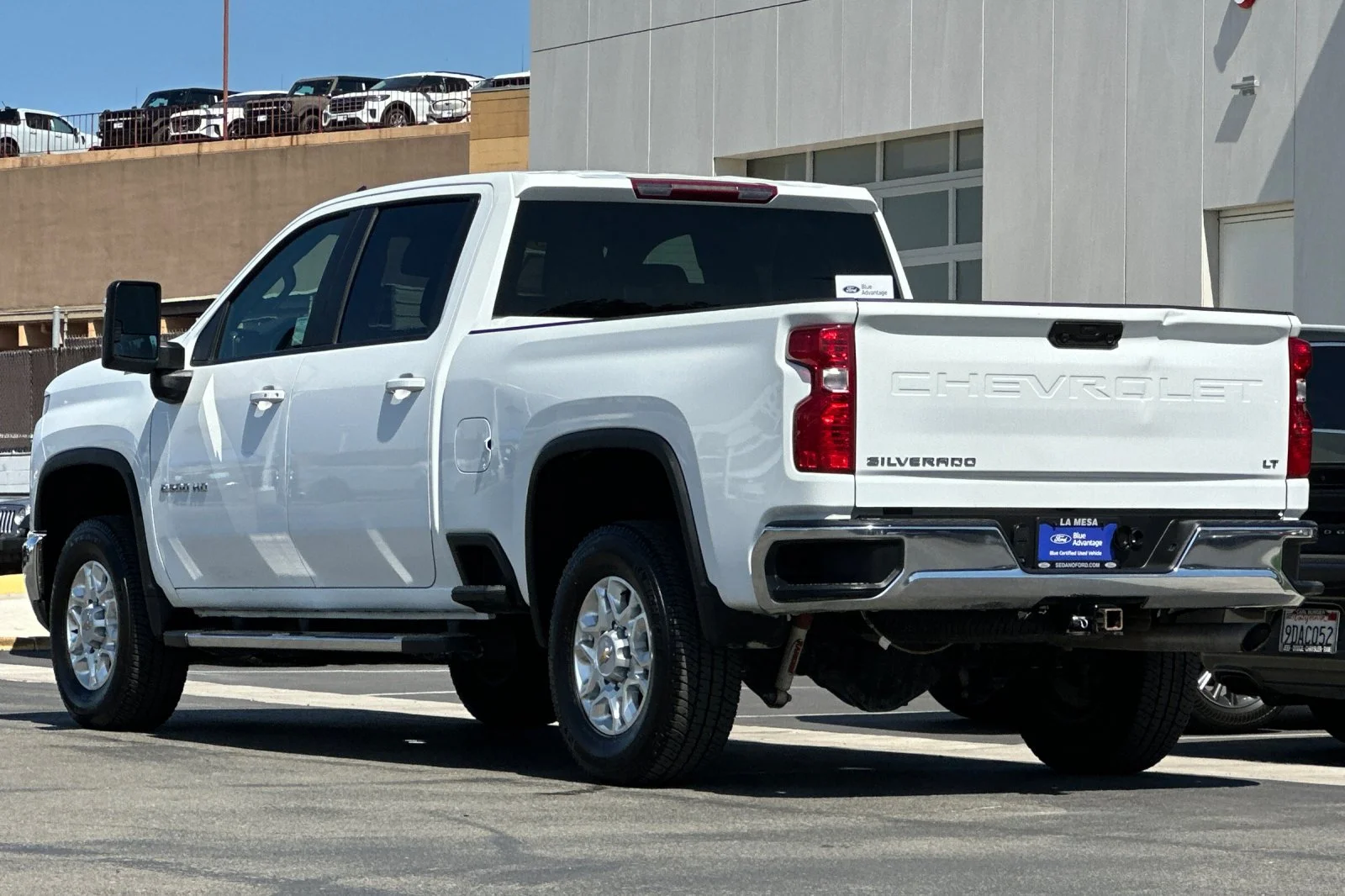 Used 2025 White Chevrolet LT image 5