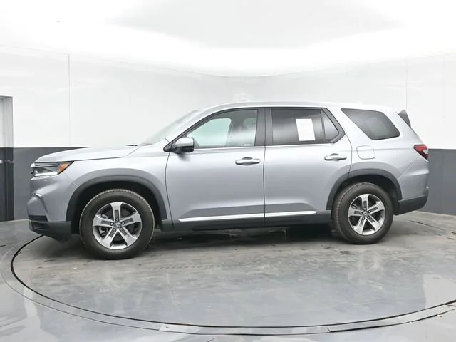 Certified Used 2023 Lunar Silver Metallic Honda 2WD EX-L 7P image 62