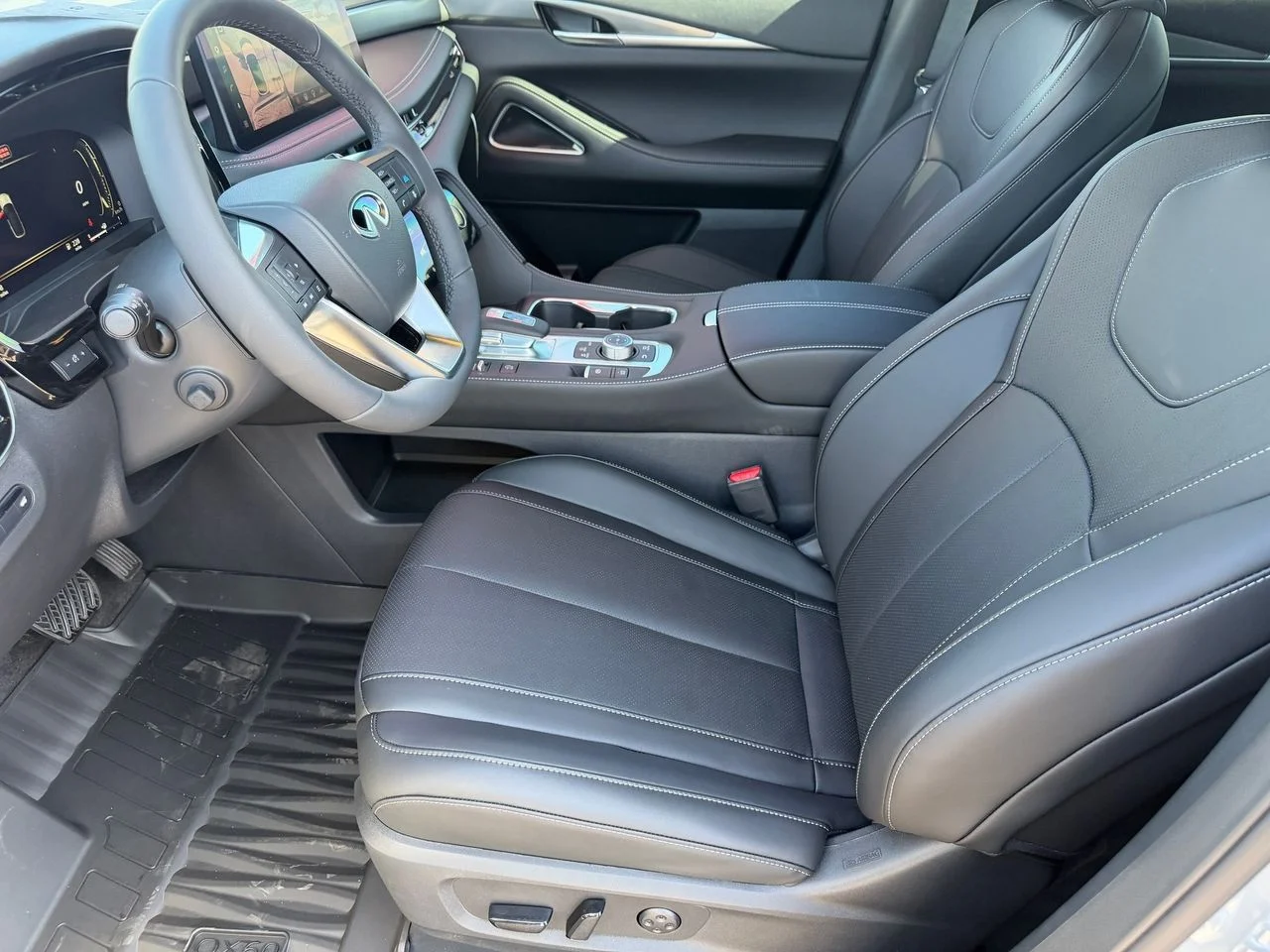 New 2027 HARBOR GRAY INFINITI Sport AWD image 13