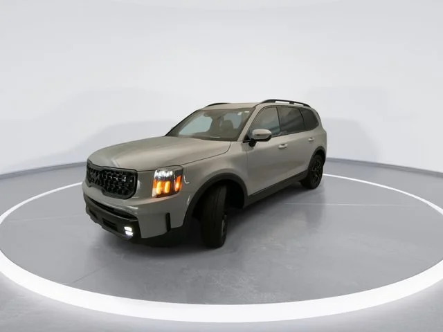 Used 2025 Gray Kia SX-Prestige X-Line image 2