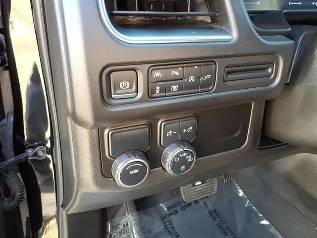 Used 2022 Black Chevrolet RST image 19