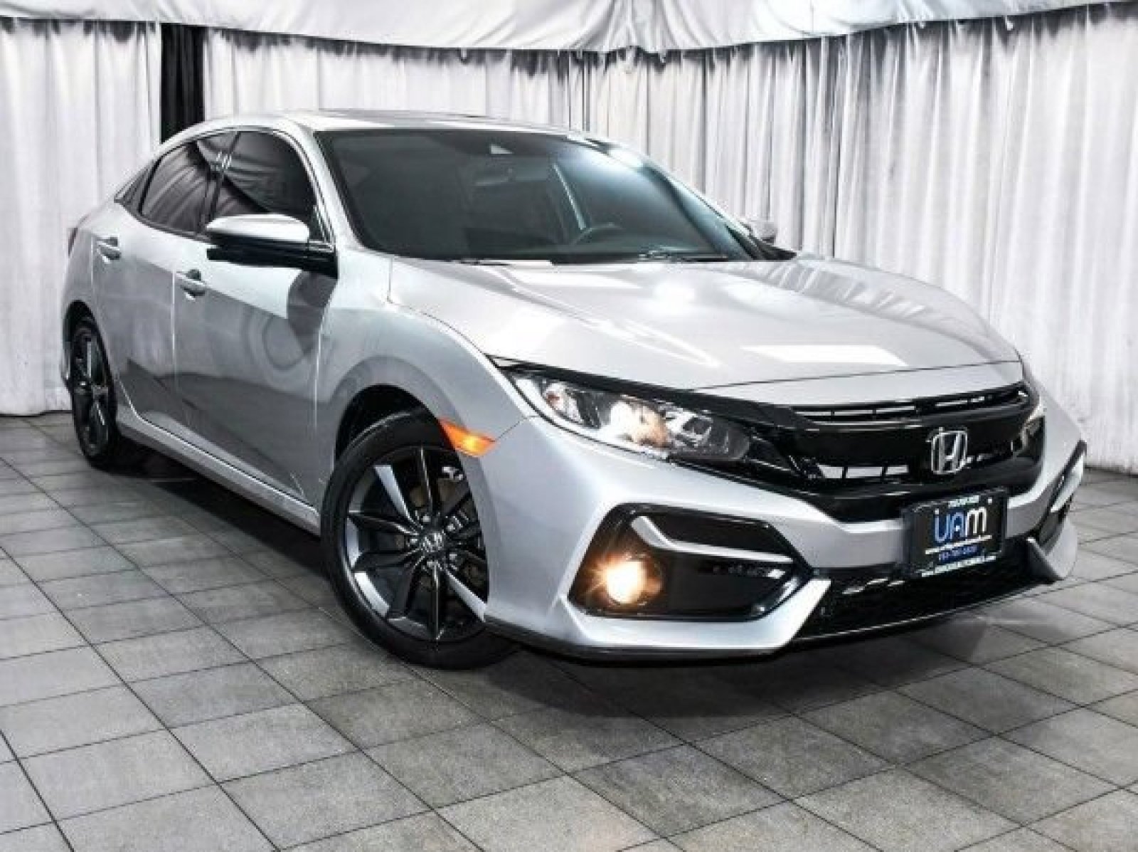 Used 2021 Lunar Silver Metallic Honda EX image 3
