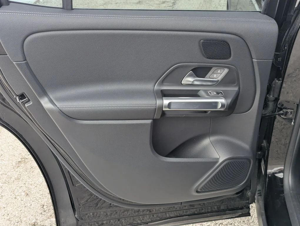 Used 2023 Black Mercedes-Benz 300 image 31