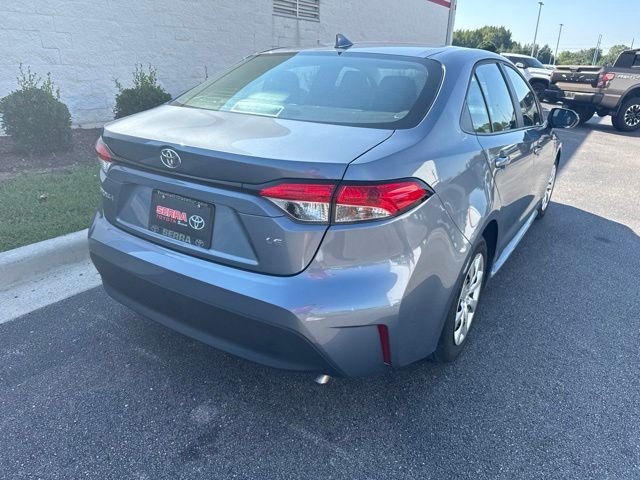 Used 2026  Toyota LE image 7