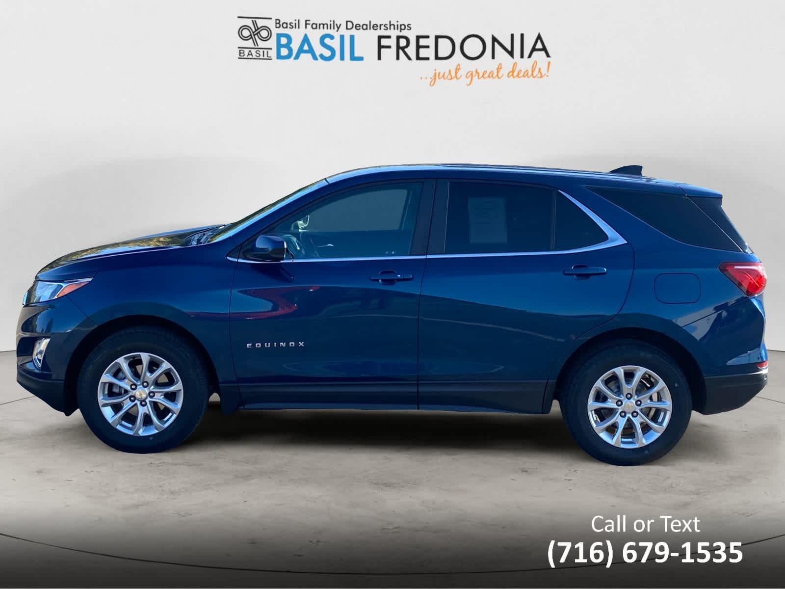 Used 2021 Chevrolet Equinox LT with VIN 2GNAXUEV3M6108824 for sale in Fredonia, NY