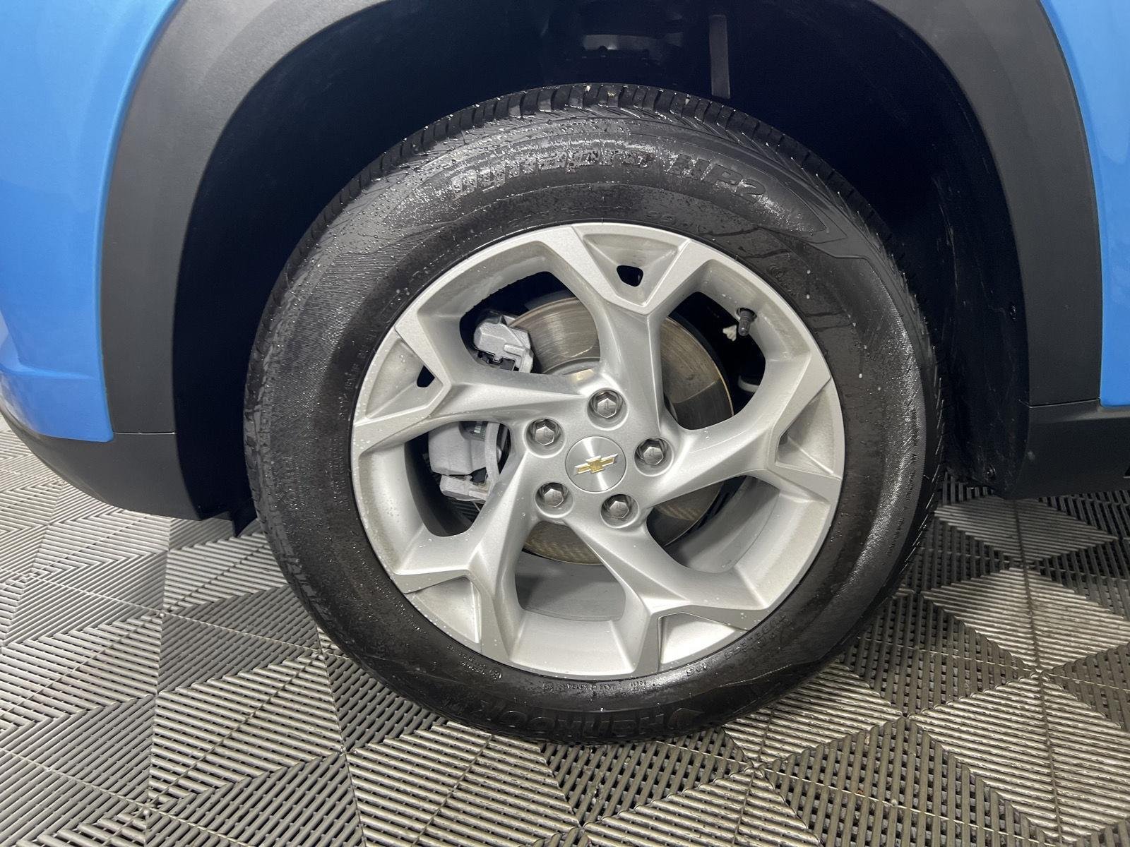 Used 2025 Marina Blue Metallic Chevrolet LS image 22