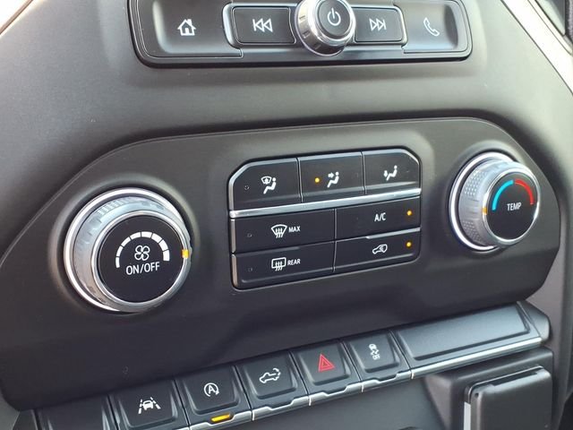 Used 2023 Black Chevrolet Custom image 22