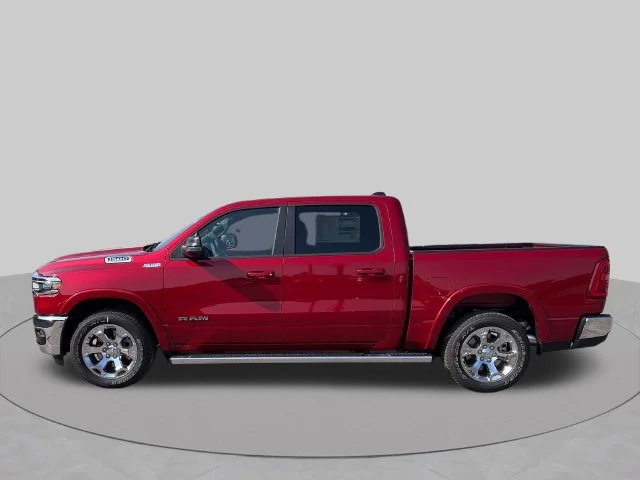 New 2027 Molten Red Pearl-Coat Exterior Paint RAM Big Horn/Lone Star image 2