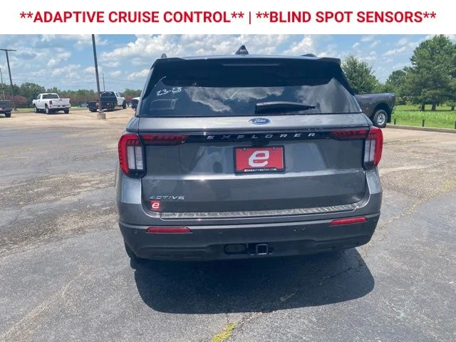 New 2026 Carbonized Gray Metallic Ford Active image 7