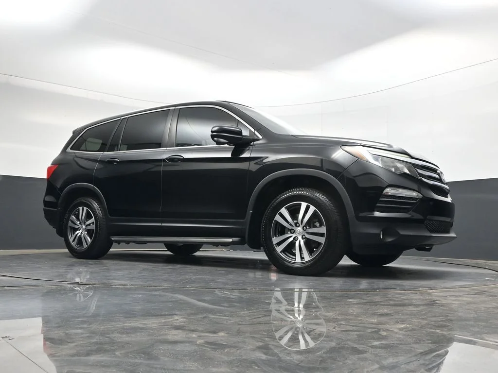 Used 2016  Honda EX-L image 26