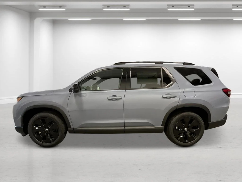 New 2026 Sonic Gray Pearl Honda Black Edition image 2