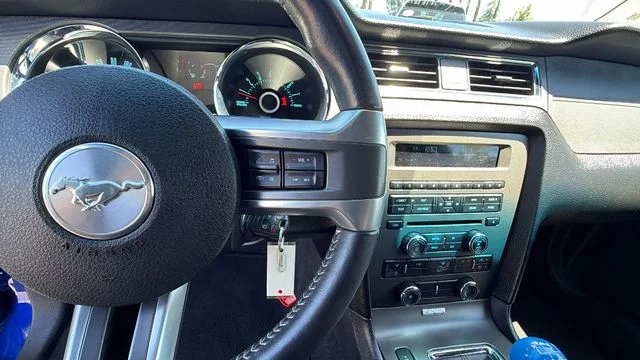 2013 Ford Mustang GT - Photo 25