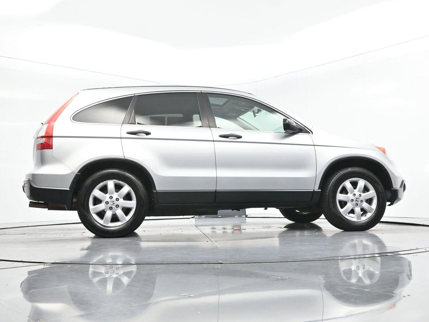 Used 2009 Alabaster Silver Metallic Honda EX image 41