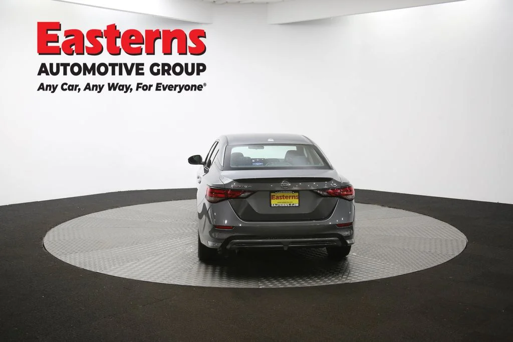Used 2023 Gray Nissan SR image 36