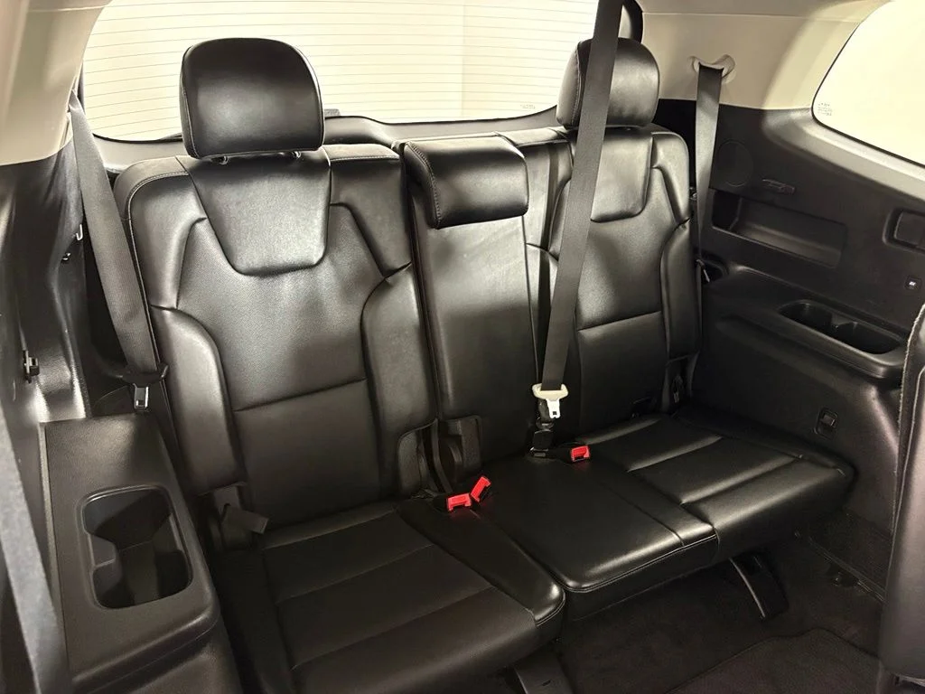 Used 2025 Silver Kia S image 43