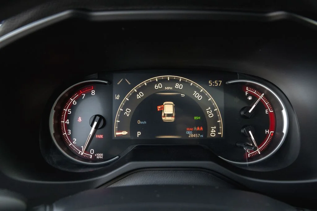 Used 2024 Ice Cap Toyota XLE image 16