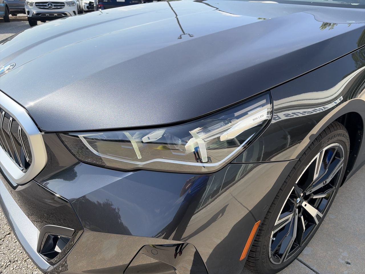 Used 2027 Dark Graphite Metallic BMW 530i image 11