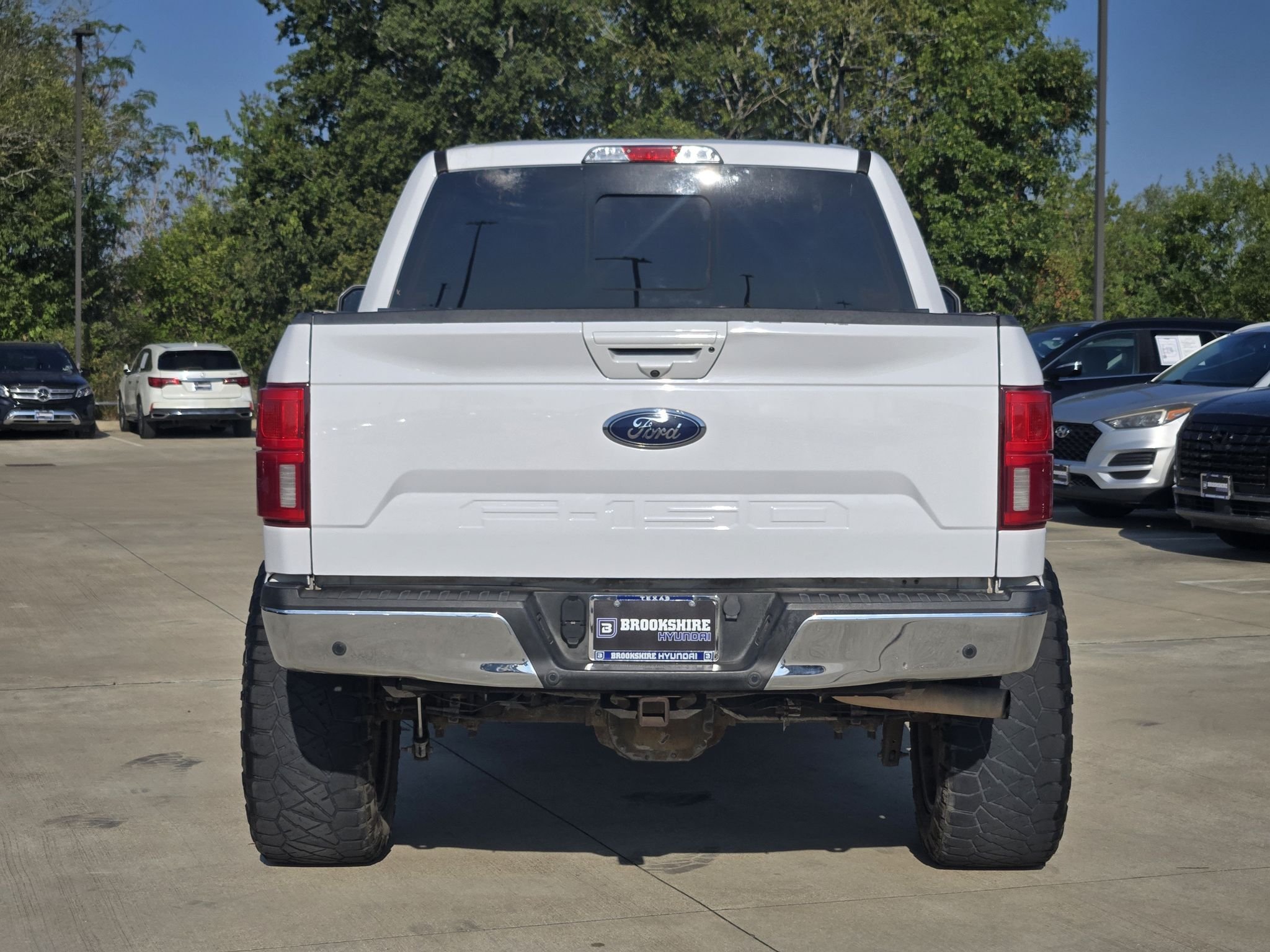 Used 2020 Oxford White Ford LARIAT image 7