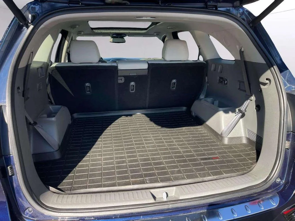 Certified Used 2020 Imperial Blue Kia SX image 21
