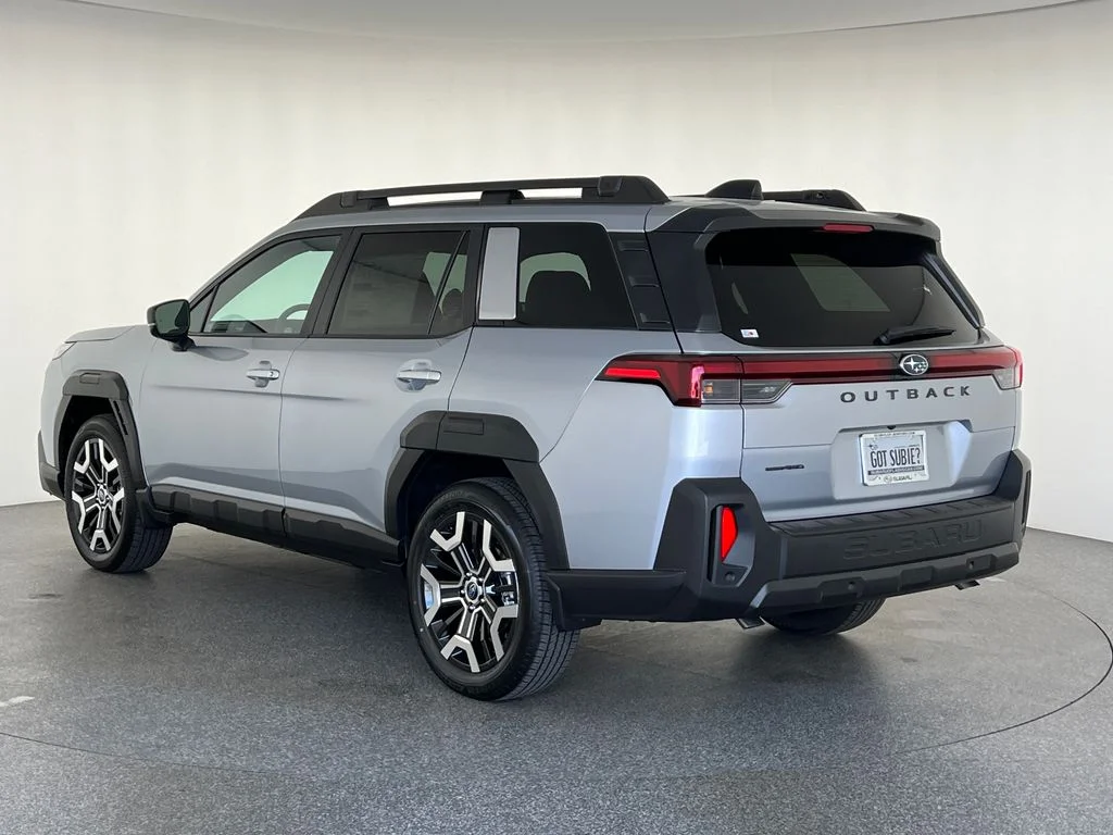 2026 Subaru Outback Touring XT - Photo 7